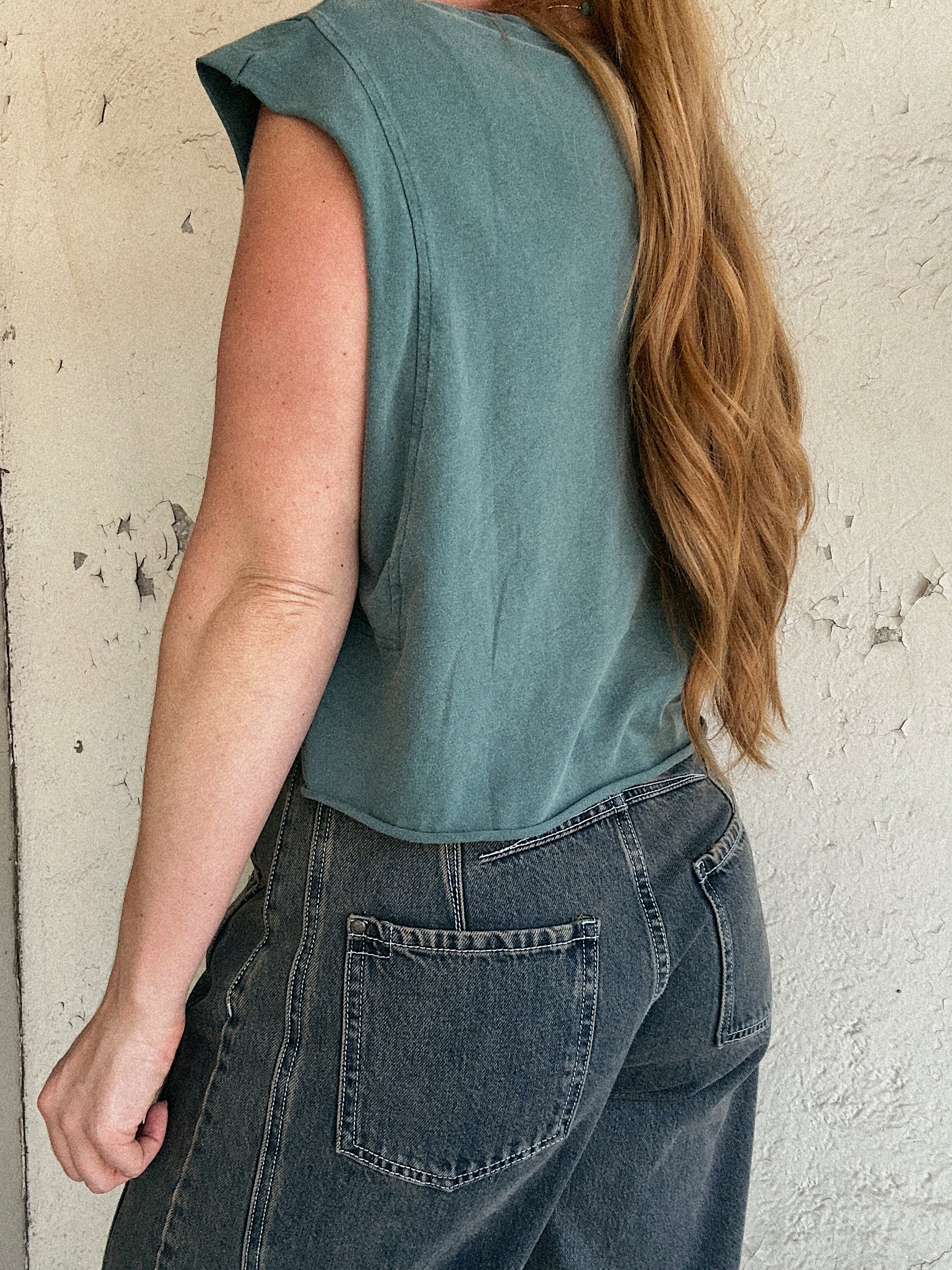 Boyfriend Tank (TEAL)