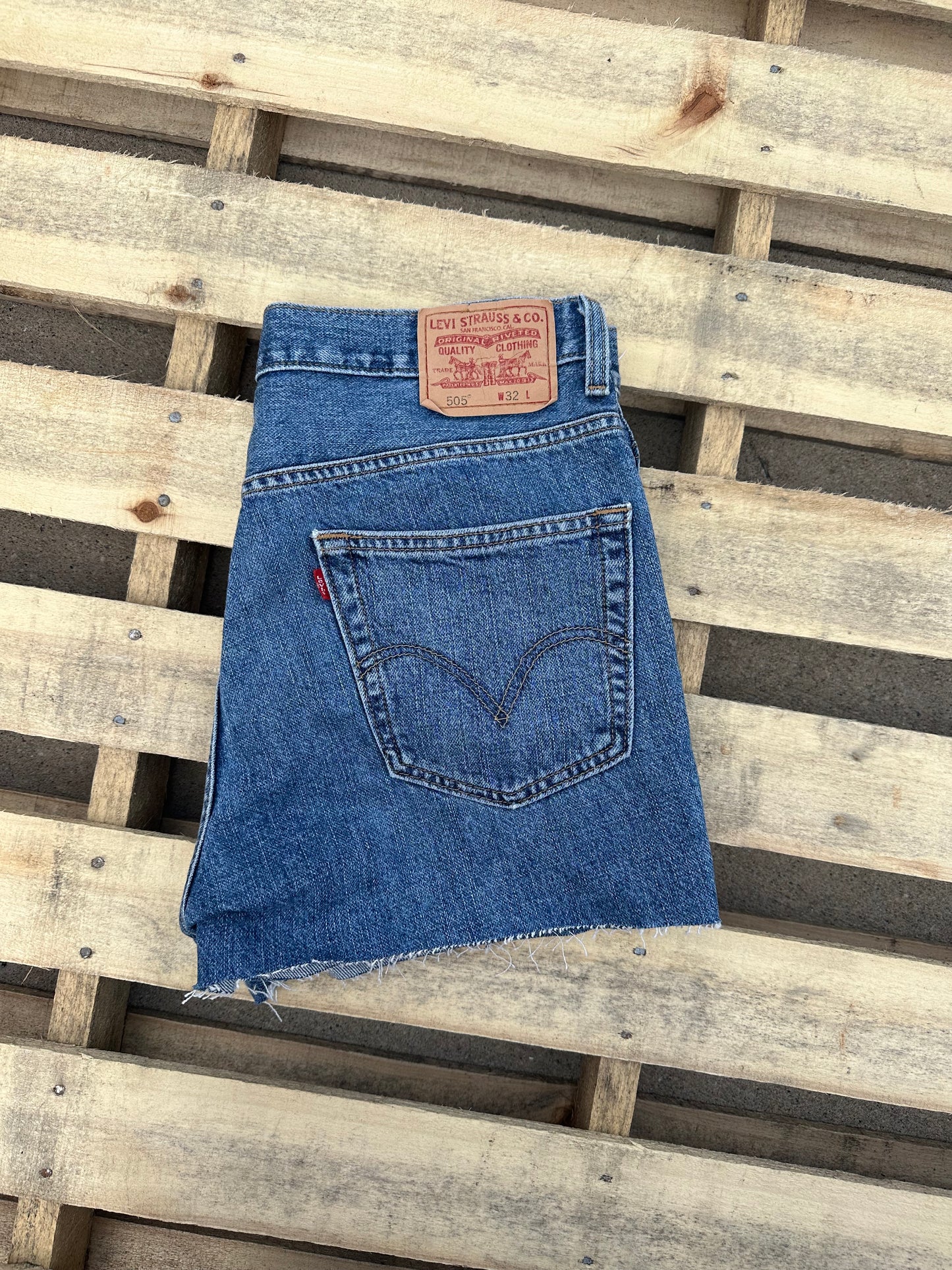 Levi cut-off shorts